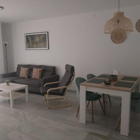Fuengirola Puerto 2 Room & Parking المظهر الخارجي الصورة