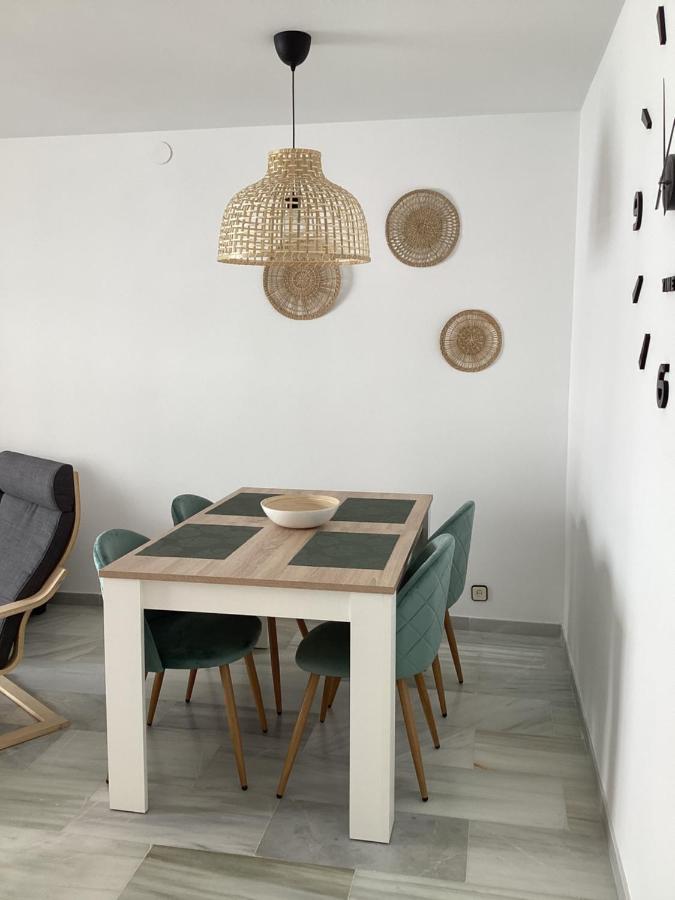 Fuengirola Puerto 2 Room & Parking المظهر الخارجي الصورة