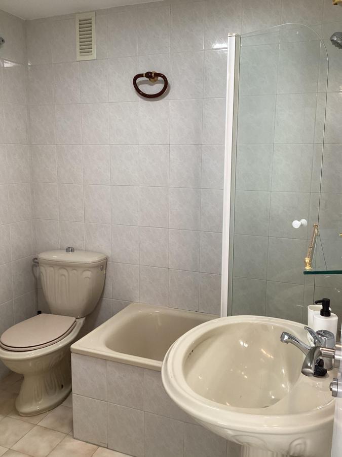 Fuengirola Puerto 2 Room & Parking المظهر الخارجي الصورة