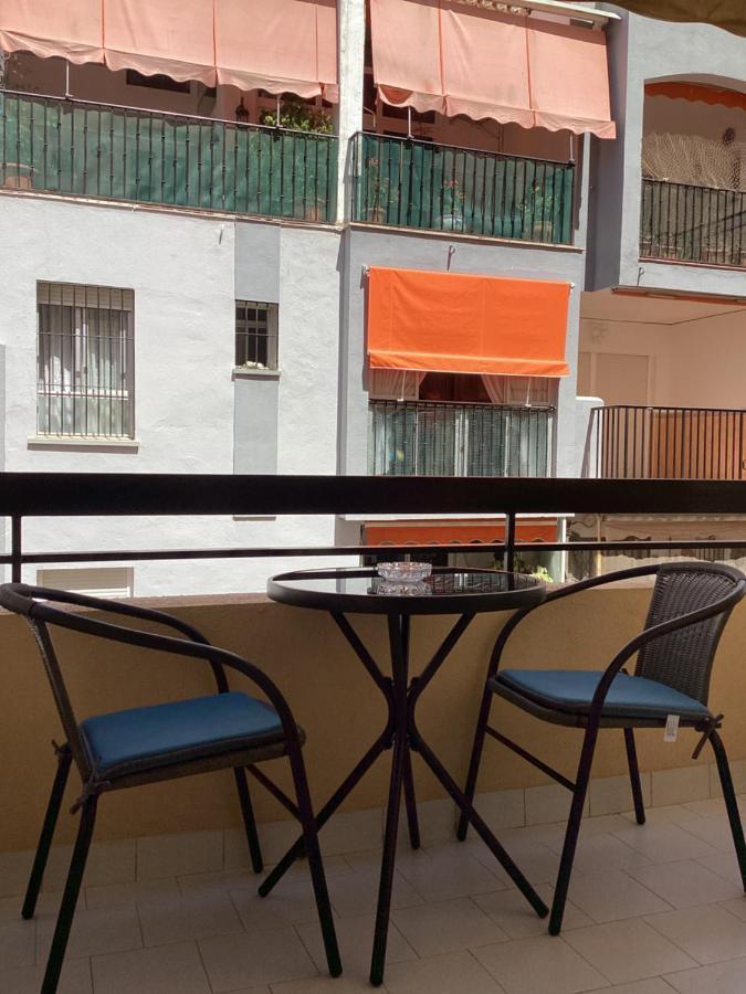 Fuengirola Puerto 2 Room & Parking المظهر الخارجي الصورة
