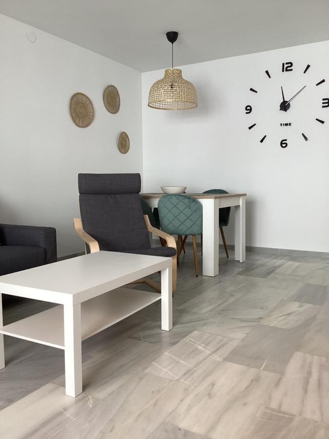 Fuengirola Puerto 2 Room & Parking المظهر الخارجي الصورة