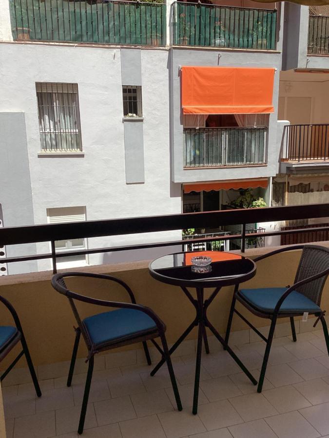 Fuengirola Puerto 2 Room & Parking المظهر الخارجي الصورة